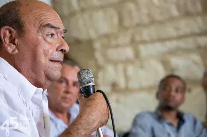 Nuevo libro de Ciro Bianchi en la 33 Feria Internacional del Libro de La Habana