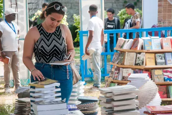 Convocan a la 33 Feria Internacional del Libro de La Habana