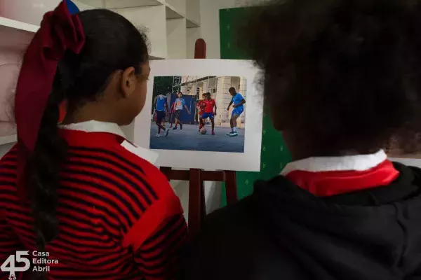 Inauguran exposición fotográfica “Mis sueños, mis derechos”